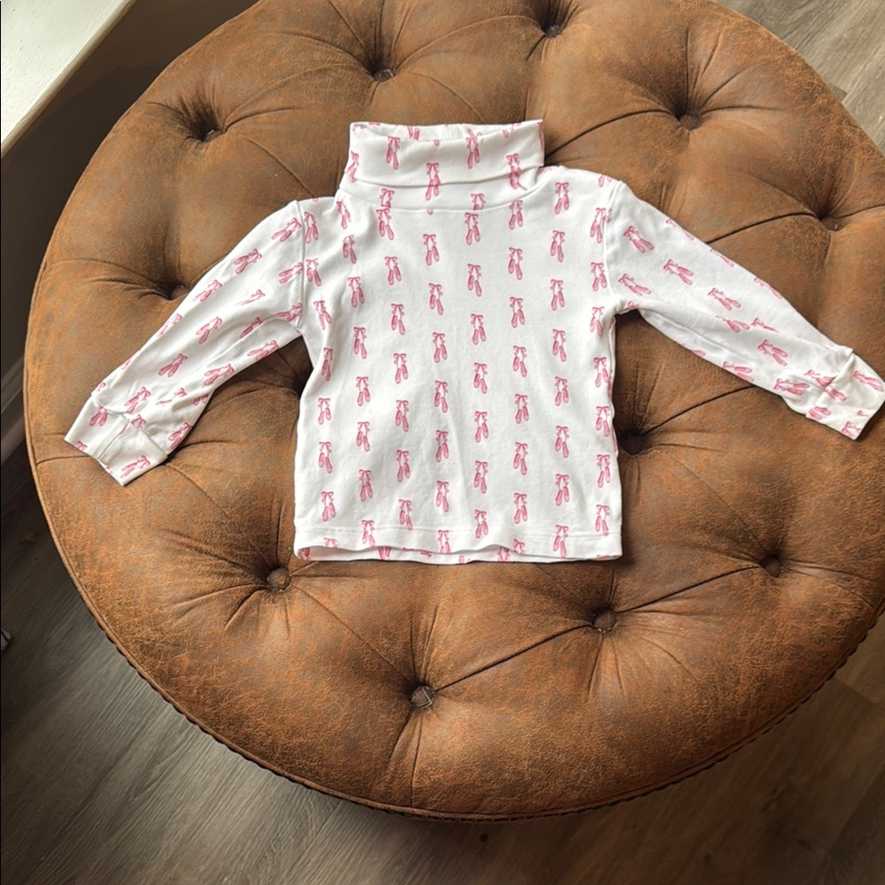 Little English Ballet Shoes Turtleneck 🩰